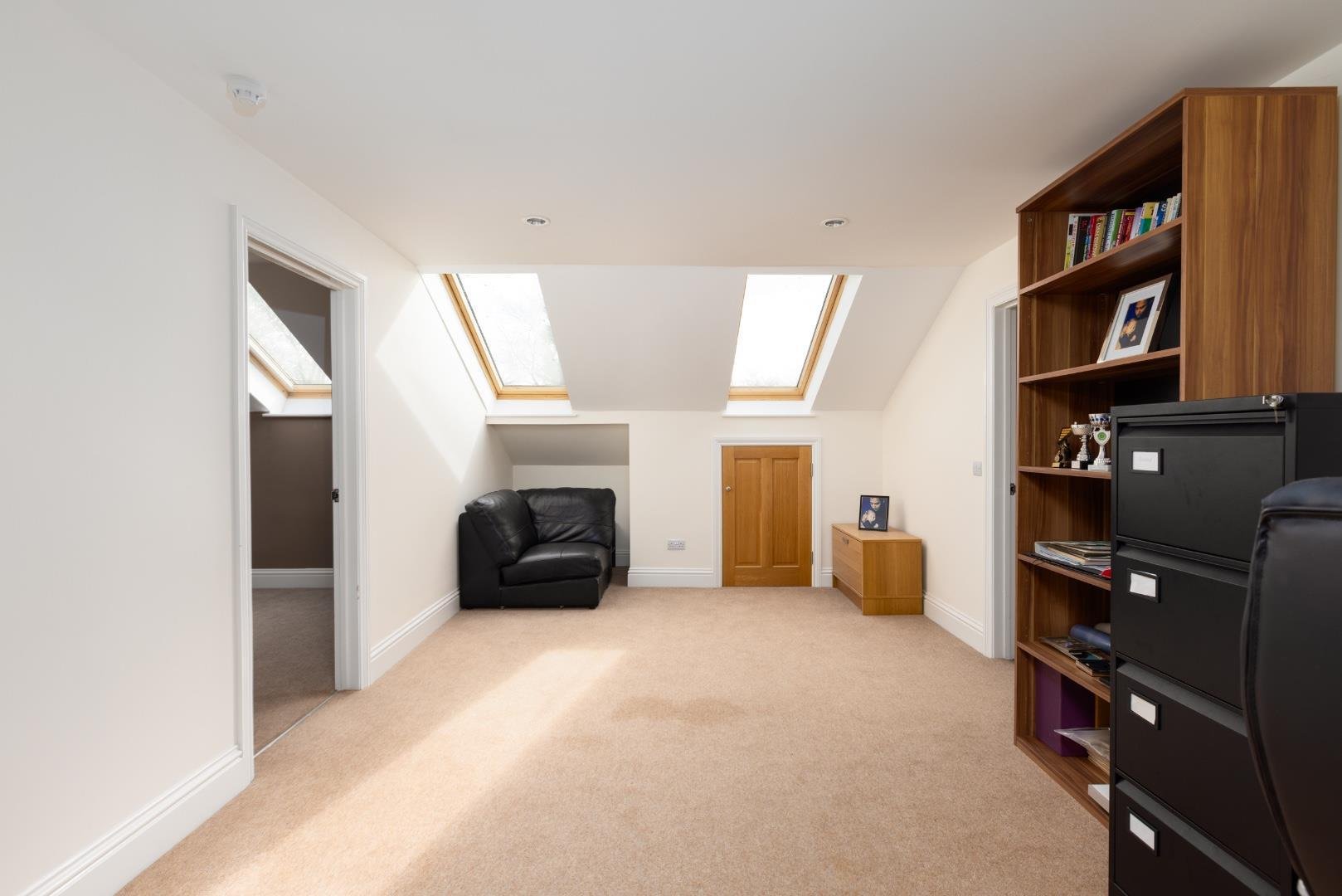 Mill lane warmley 34599177 38a mill lane bs30 2