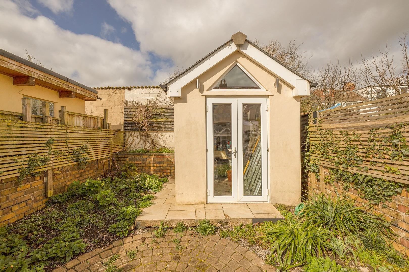 Monk road bishopston 33803074 cd7 a4173