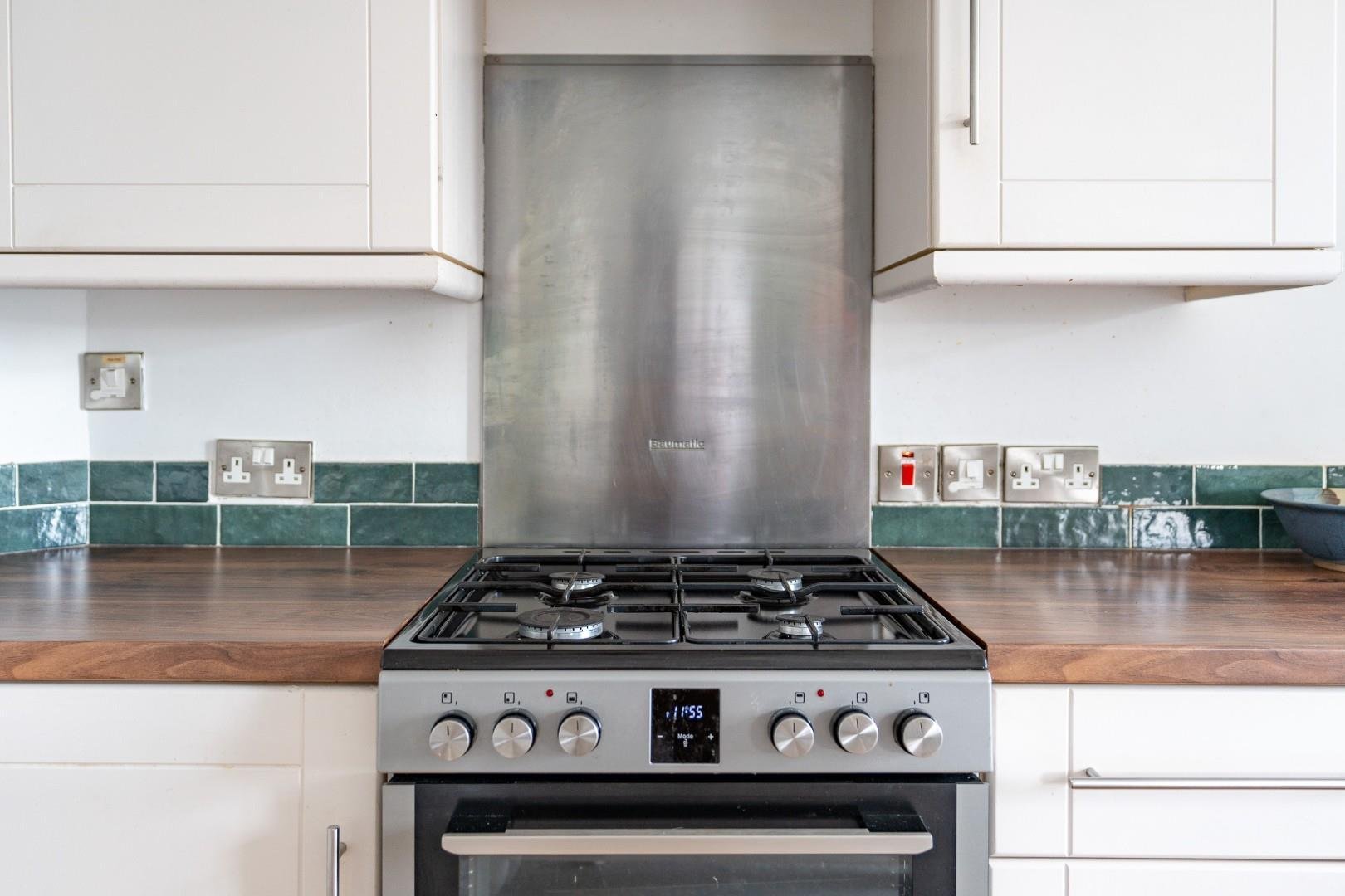 Morley road southville 33887634 olh00324