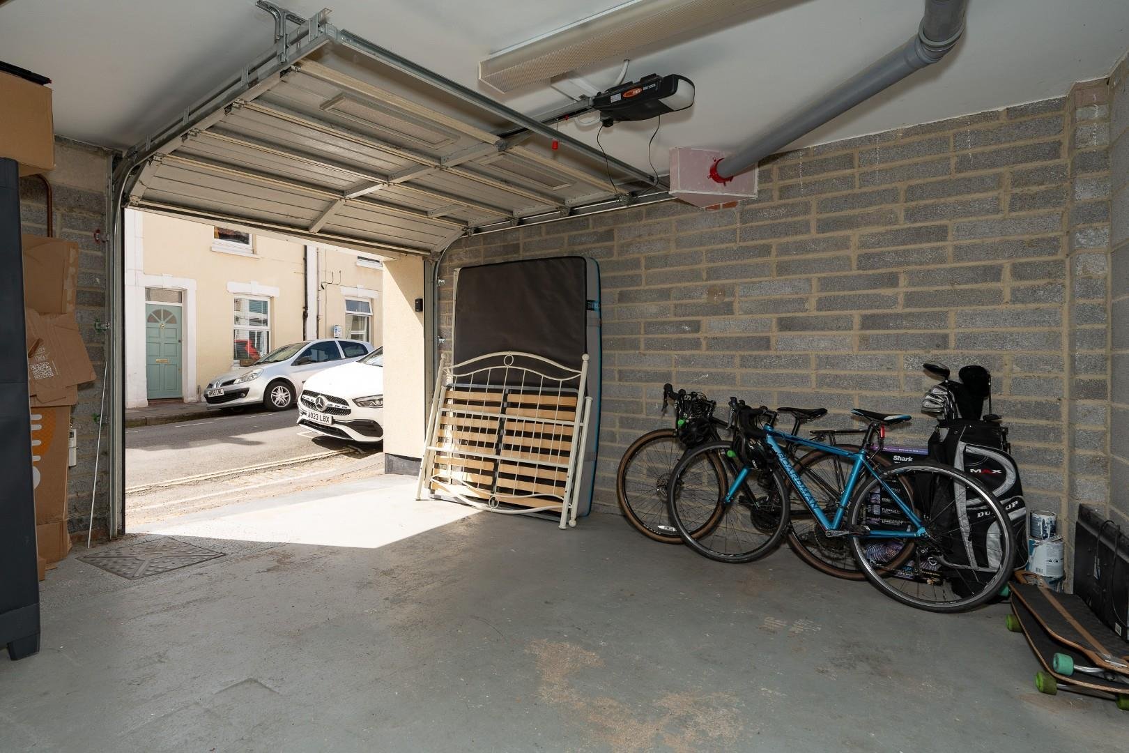 Morley road southville 33887634 olh00343