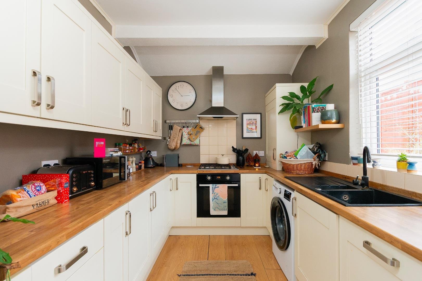 New queen street kingswood 34297698 0 n1 qskd kitchen b