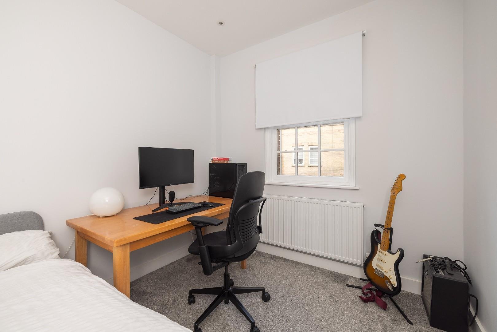 Newfoundland court city centre 34369887 char4844