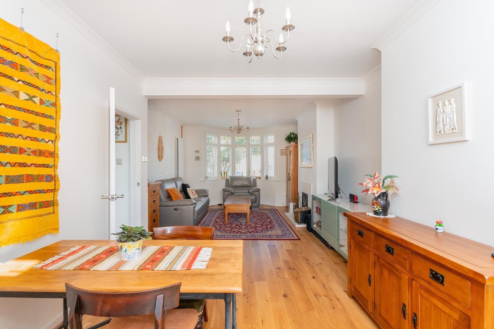 Oakdale close downend 34156133 0 o8 cdd dining room c