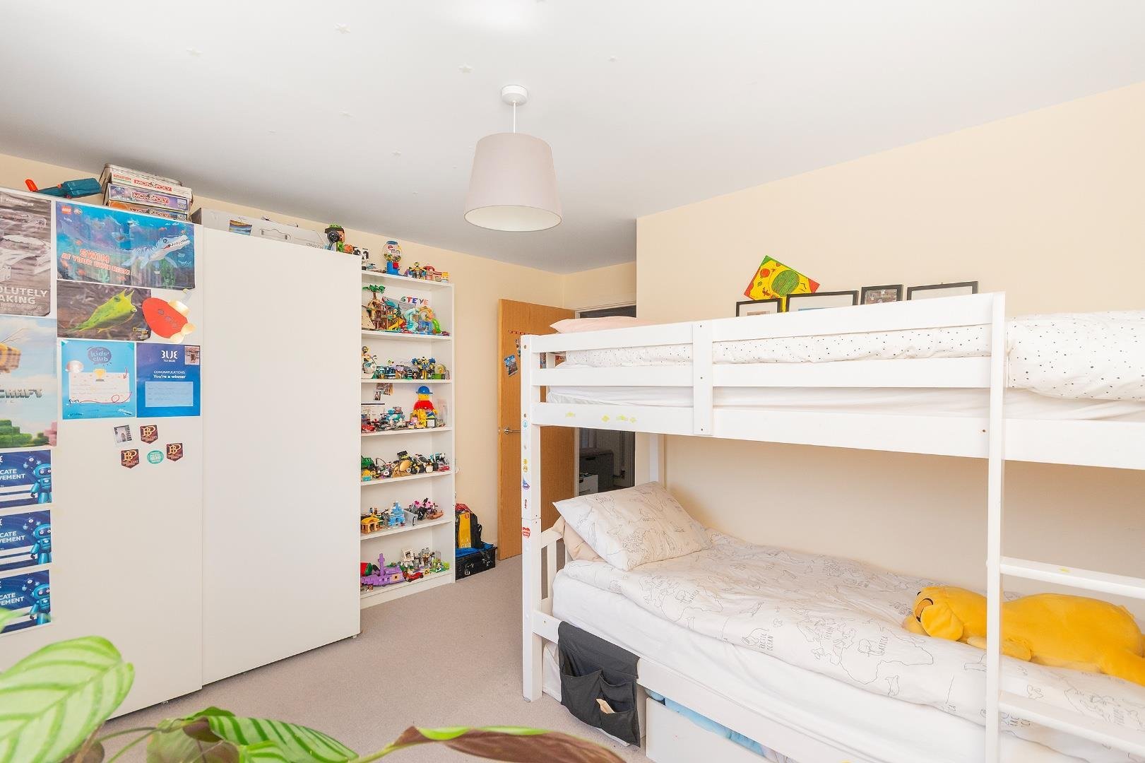 Oakhill drive bedminster 34749420 0 o5 dbr bedroom b