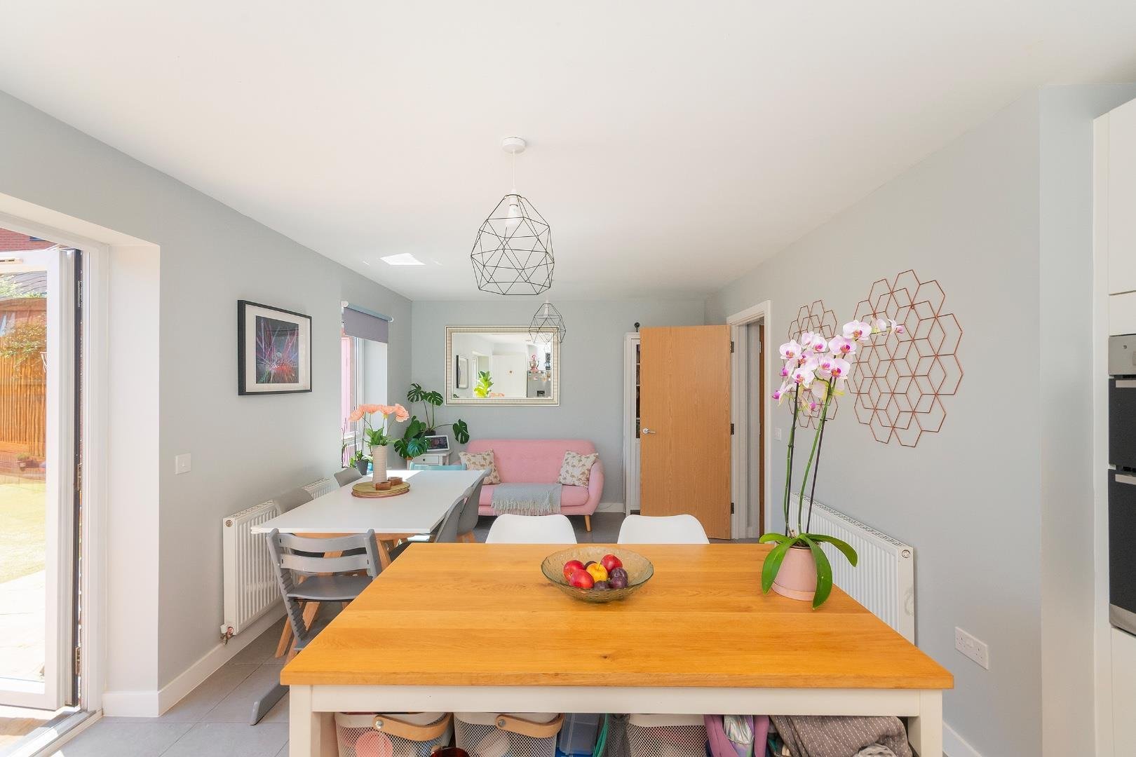 Oakhill drive bedminster 34749420 0 o5 dbr kitchen diner b