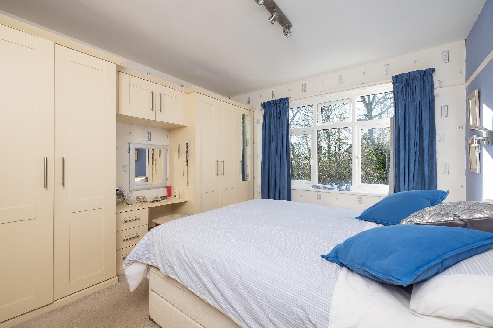 Old park road clevedon 34388620 char1132