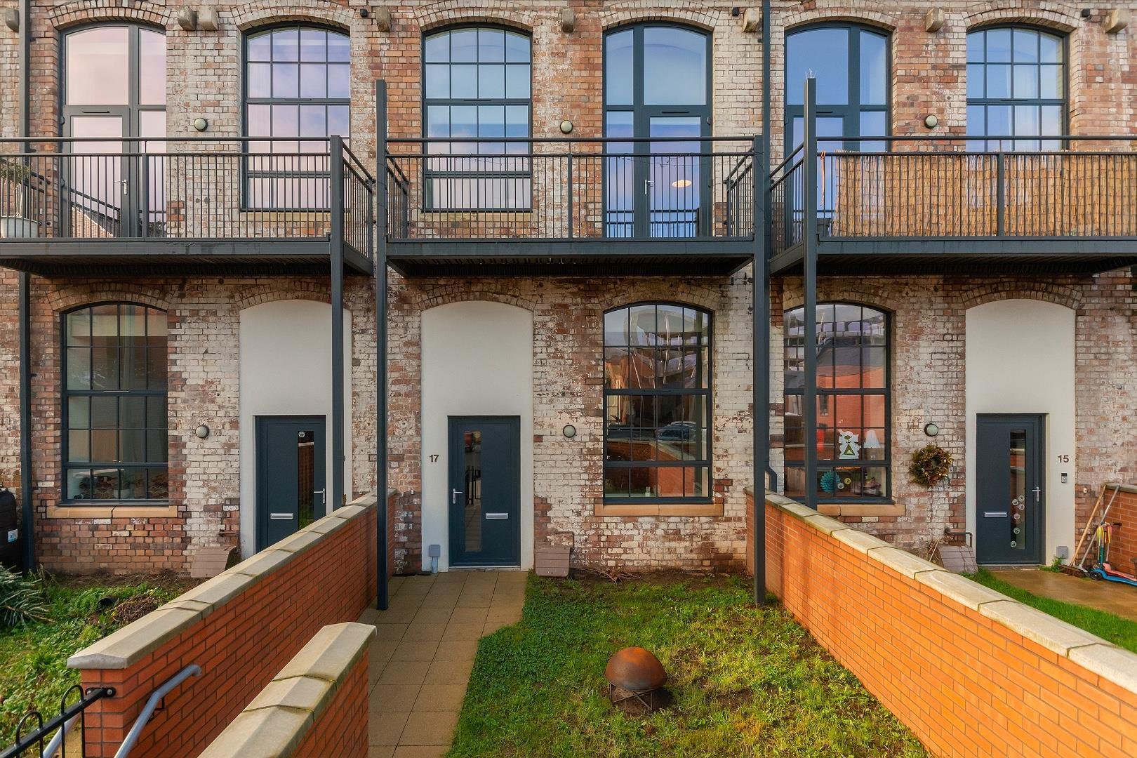 Packers way greenbank 34456840 1 p7 wgk external a
