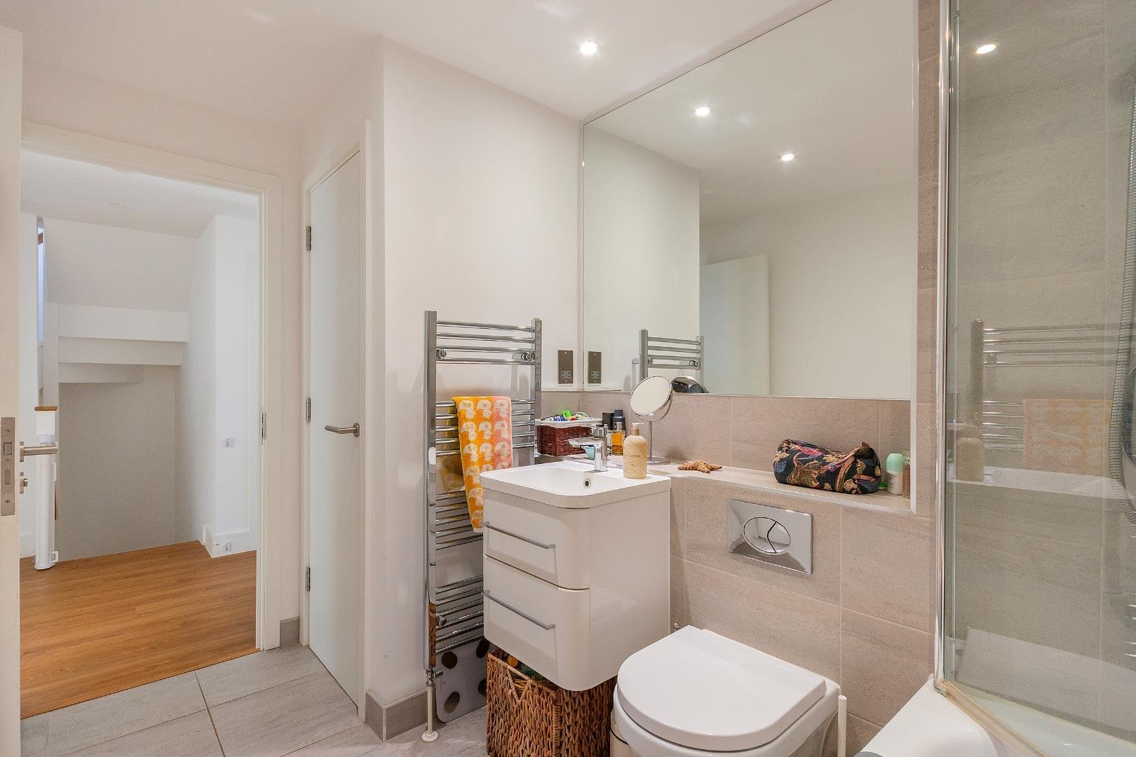 Packers way greenbank 34813396 0 p2 wgk bathroom a