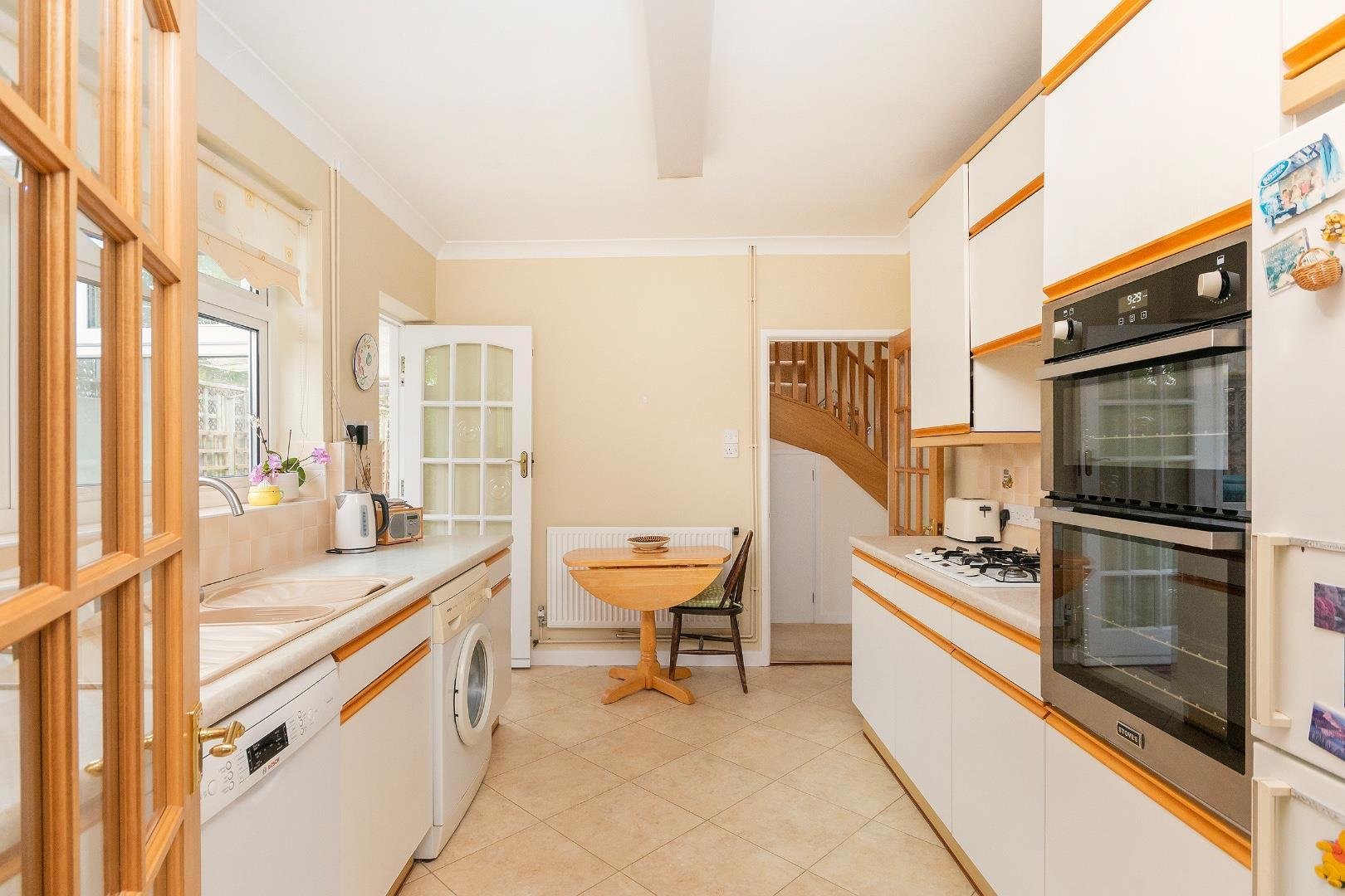 Park crescent frenchay 34615913 0 p1 cfy kitchen b