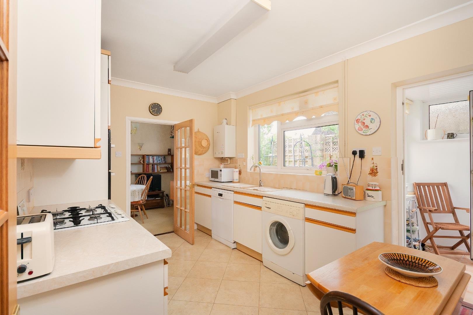 Park crescent frenchay 34615913 0 p1 cfy kitchen d
