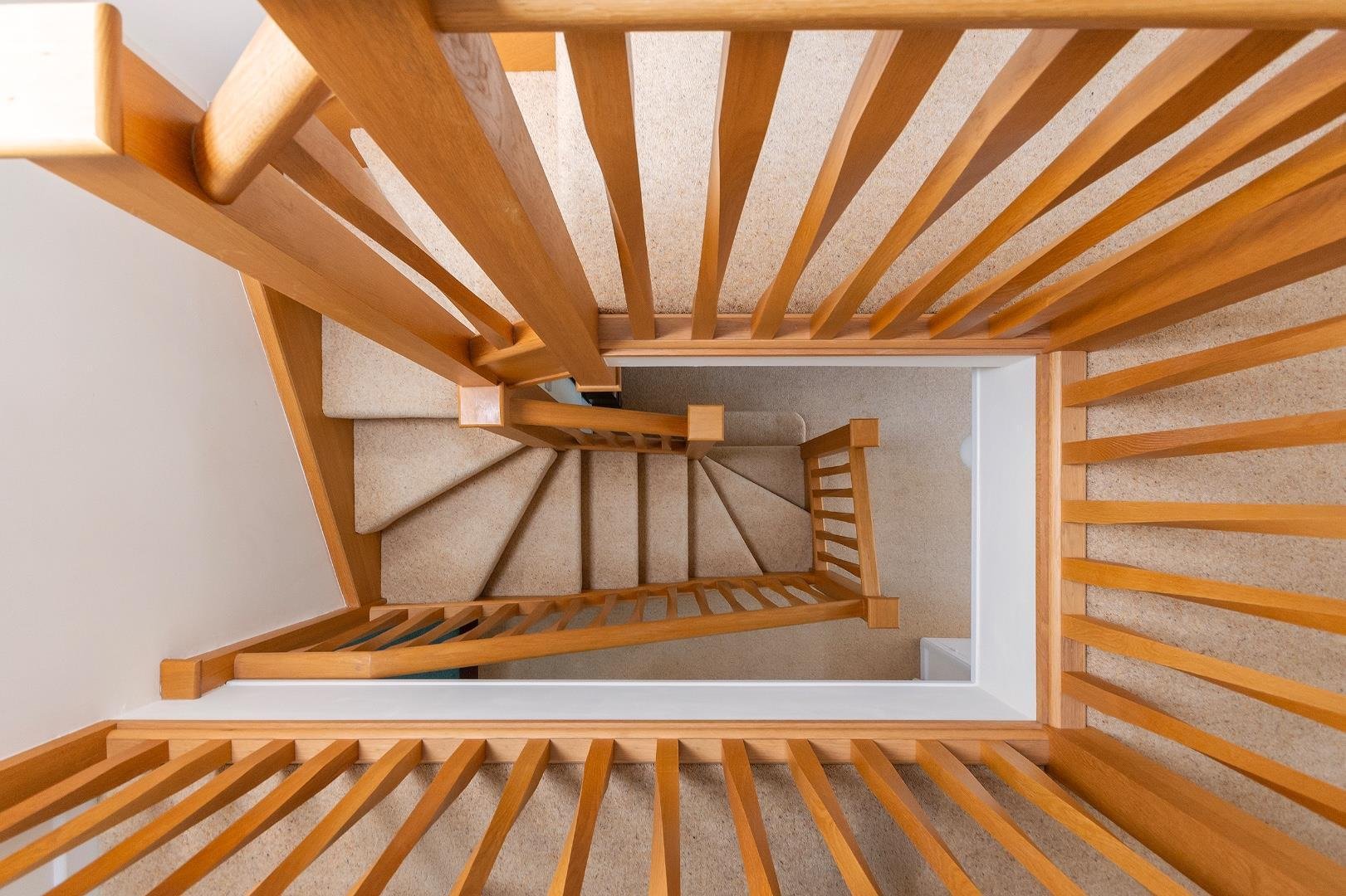 Park crescent frenchay 34615913 0 p1 cfy staircase a