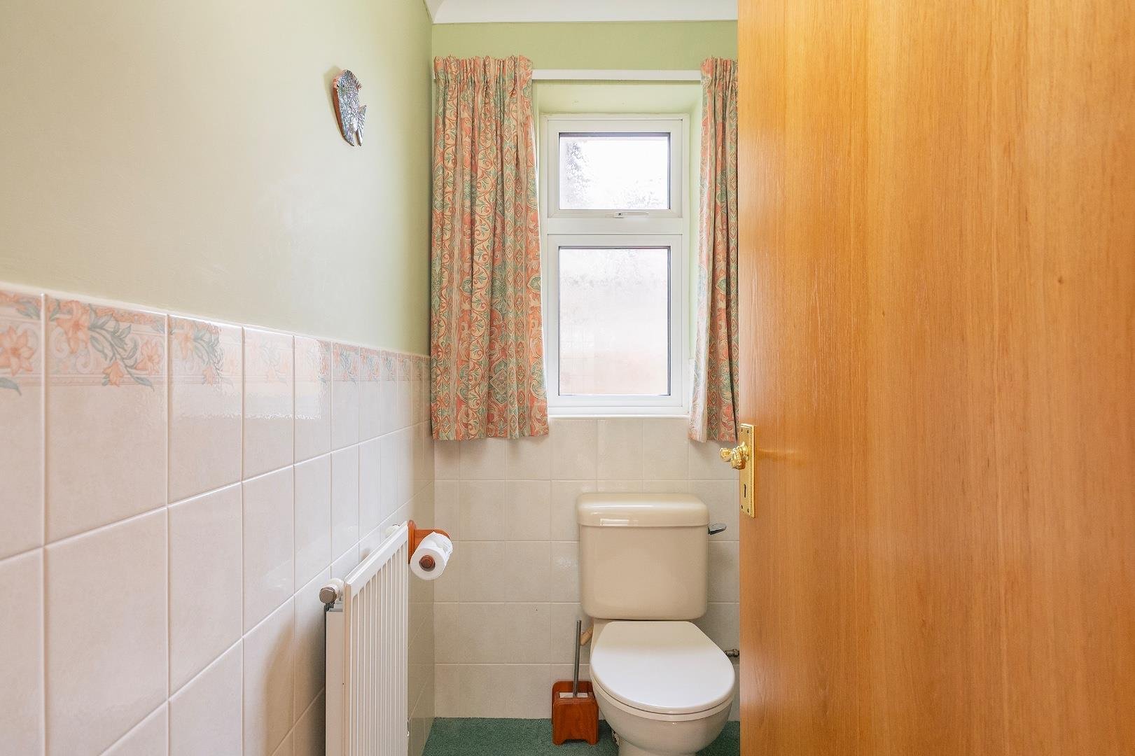 Park crescent frenchay 34615913 0 p1 cfy wc a