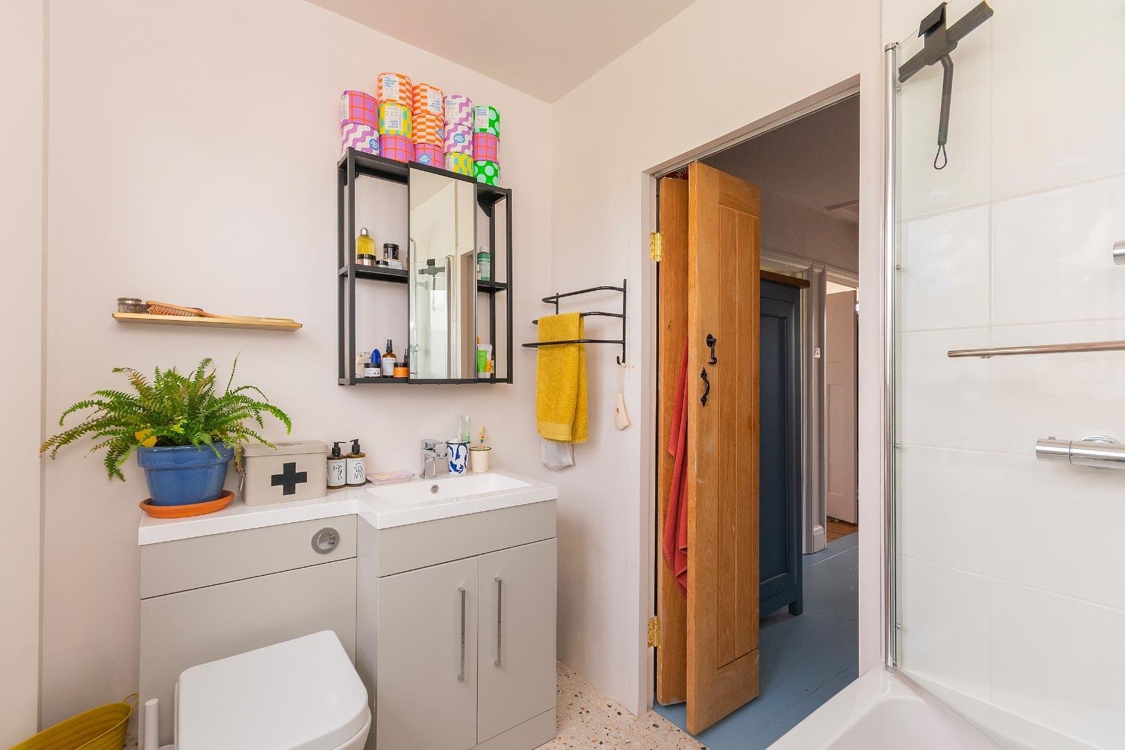 Plummers hill st george 34775721 1 p4 h2 sg bathroom b