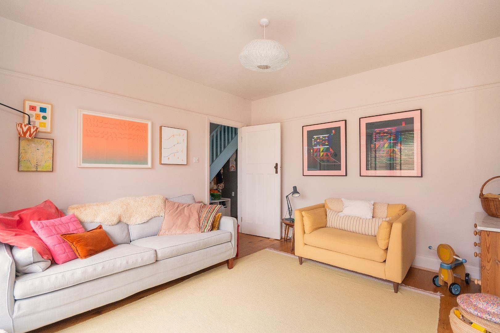 Plummers hill st george 34775721 1 p4 h2 sg living room b