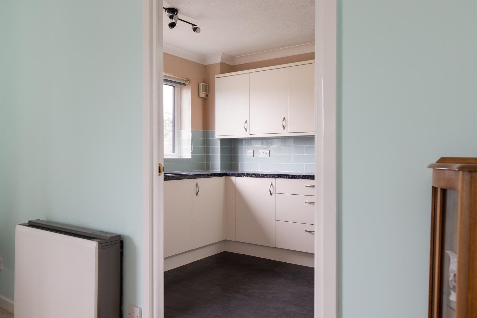 Portland court harbourside 34463814 flat 21 portland court bs1 10