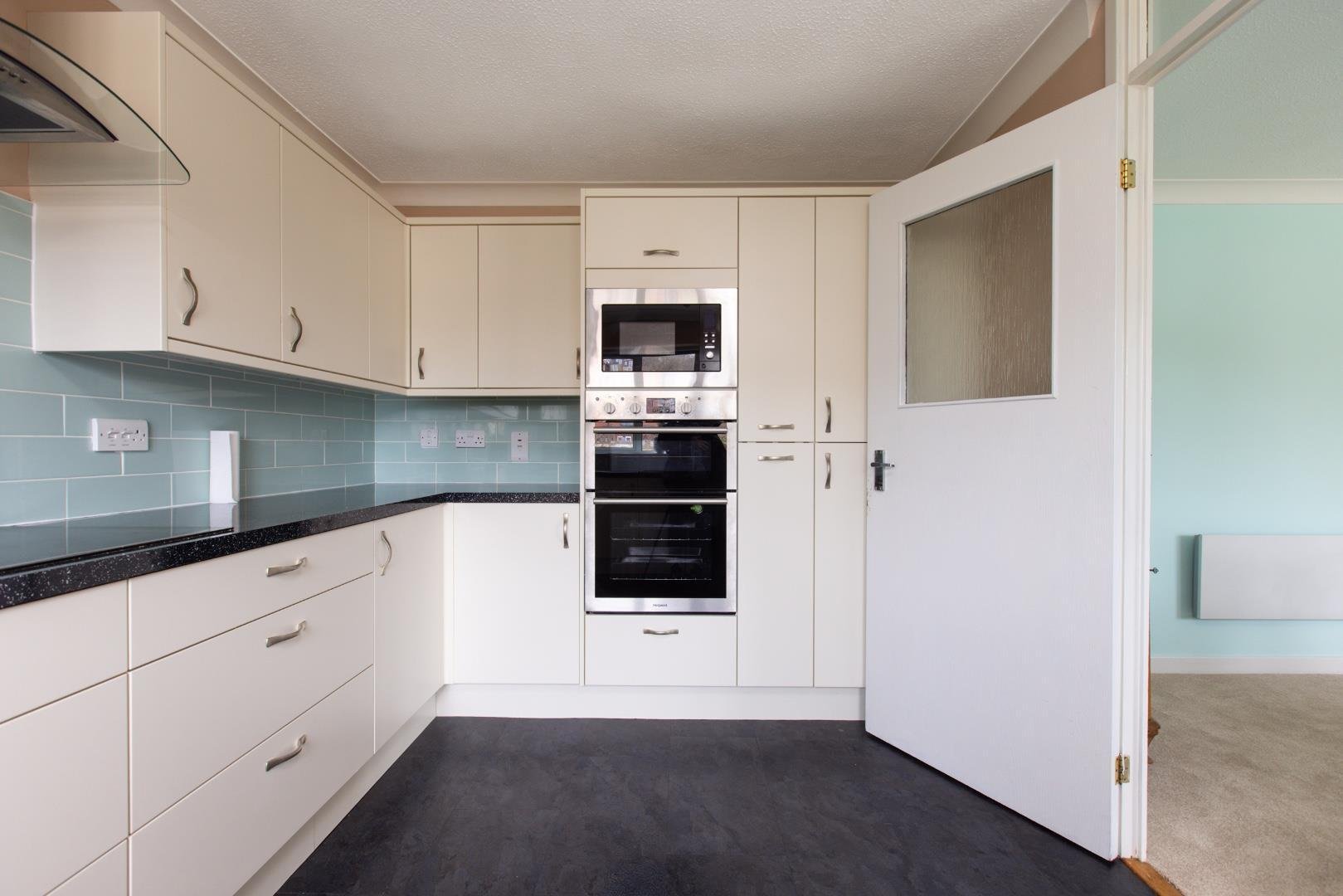 Portland court harbourside 34463814 flat 21 portland court bs1 12