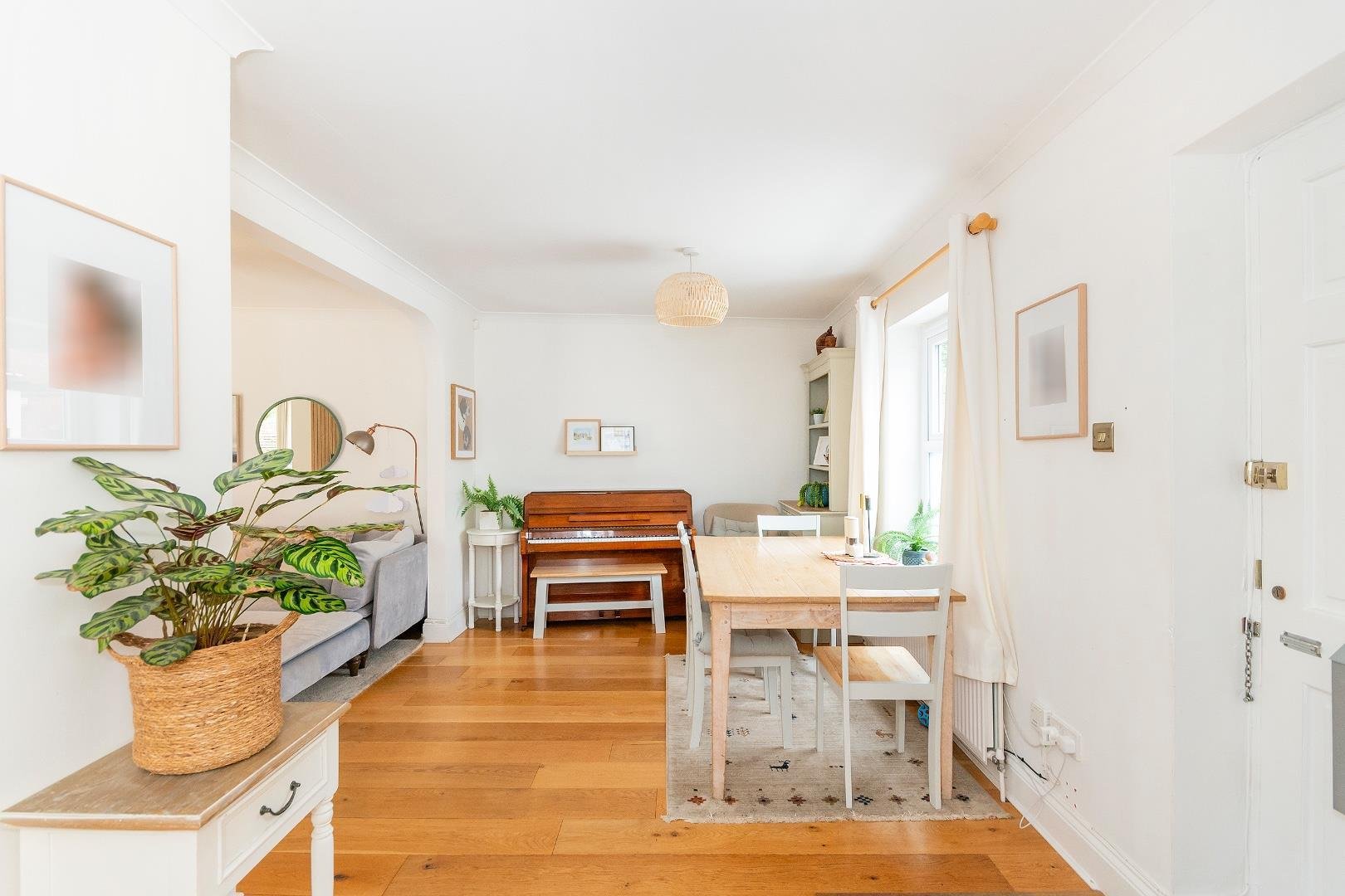 Quarry steps clifton 33203822 1 q1 scn dining room c