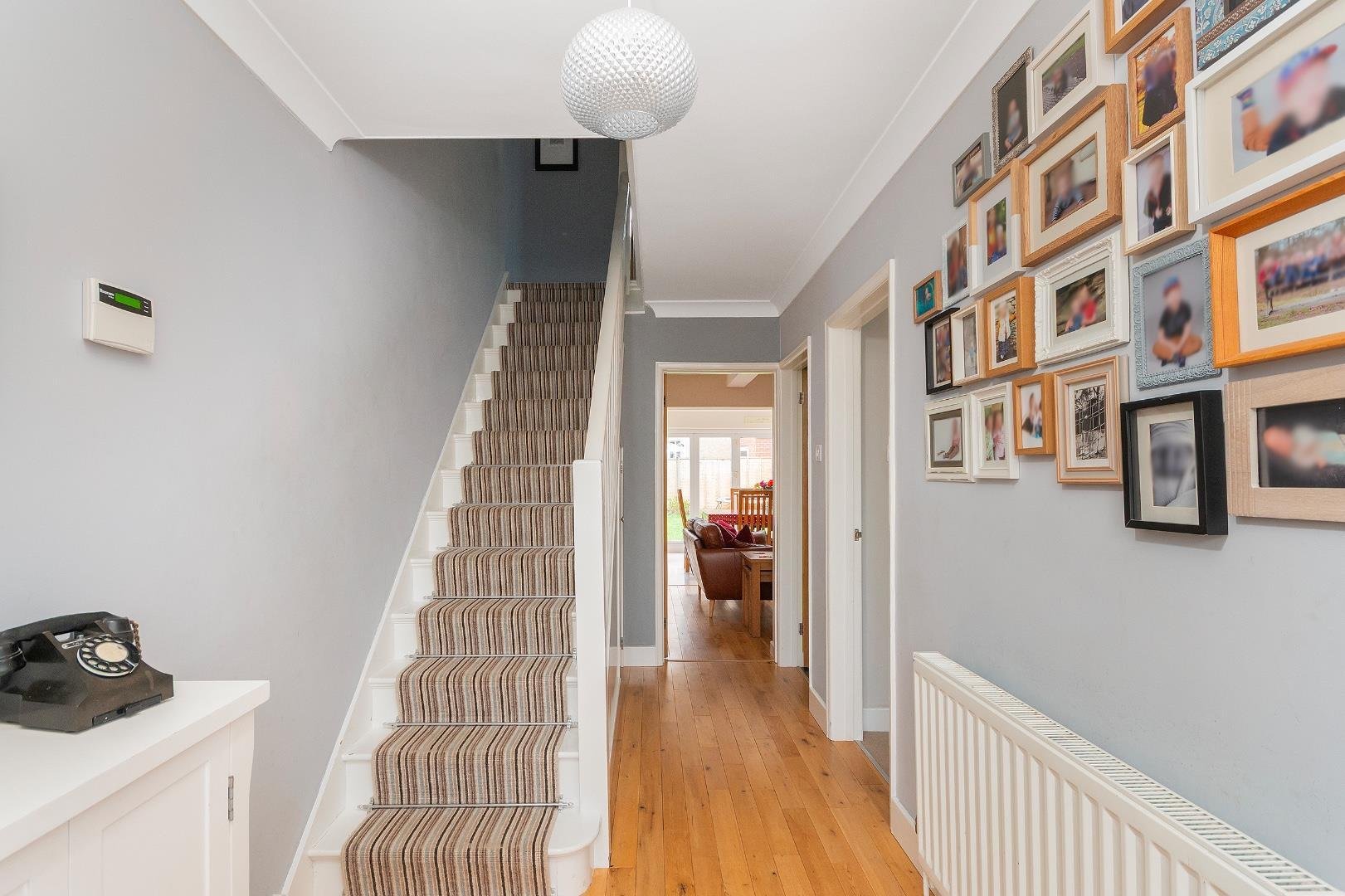 Queensholm drive downend 34455114 1 q8 dbh hallway a
