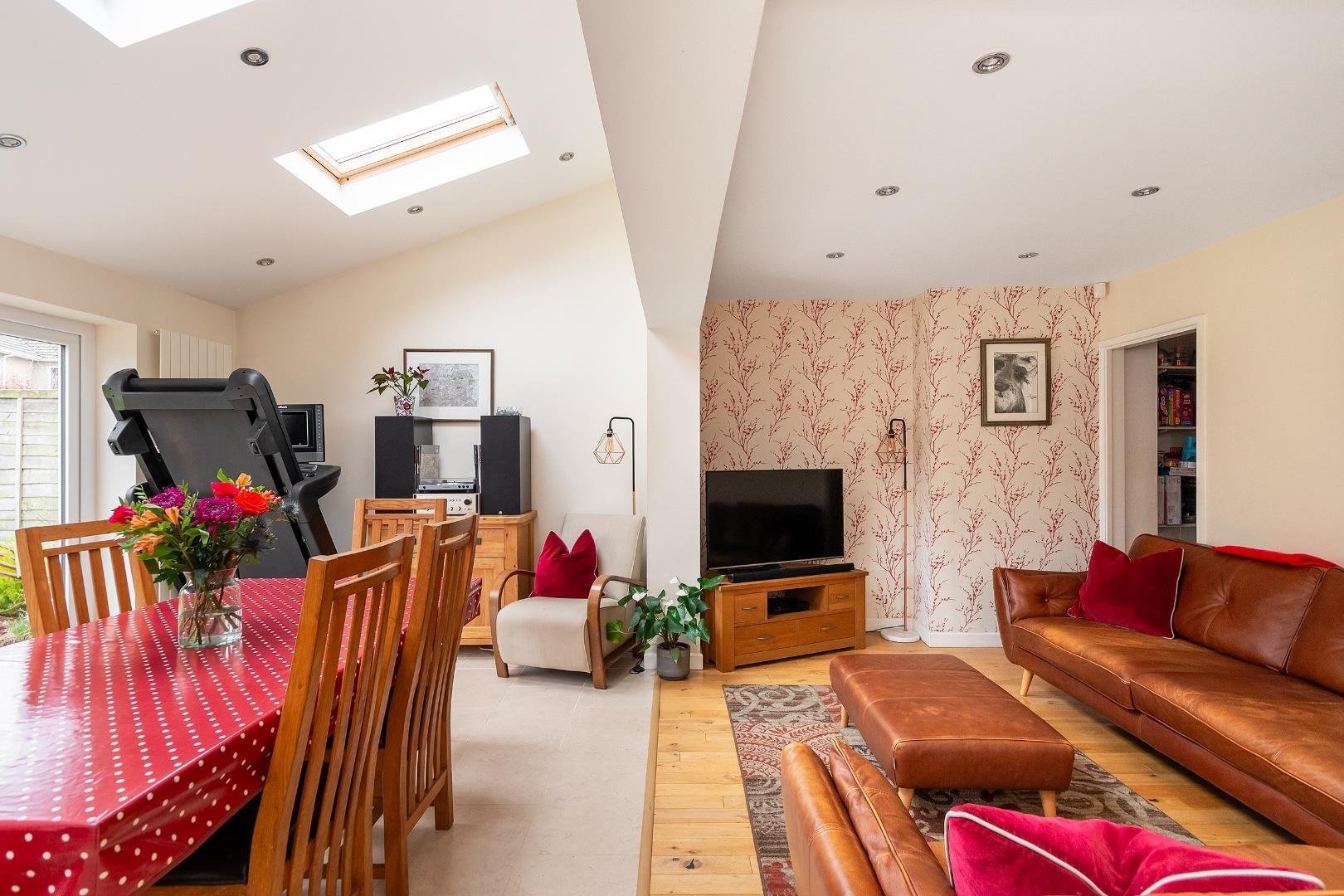 Queensholm drive downend 34455114 1 q8 dbh kitchen diner b
