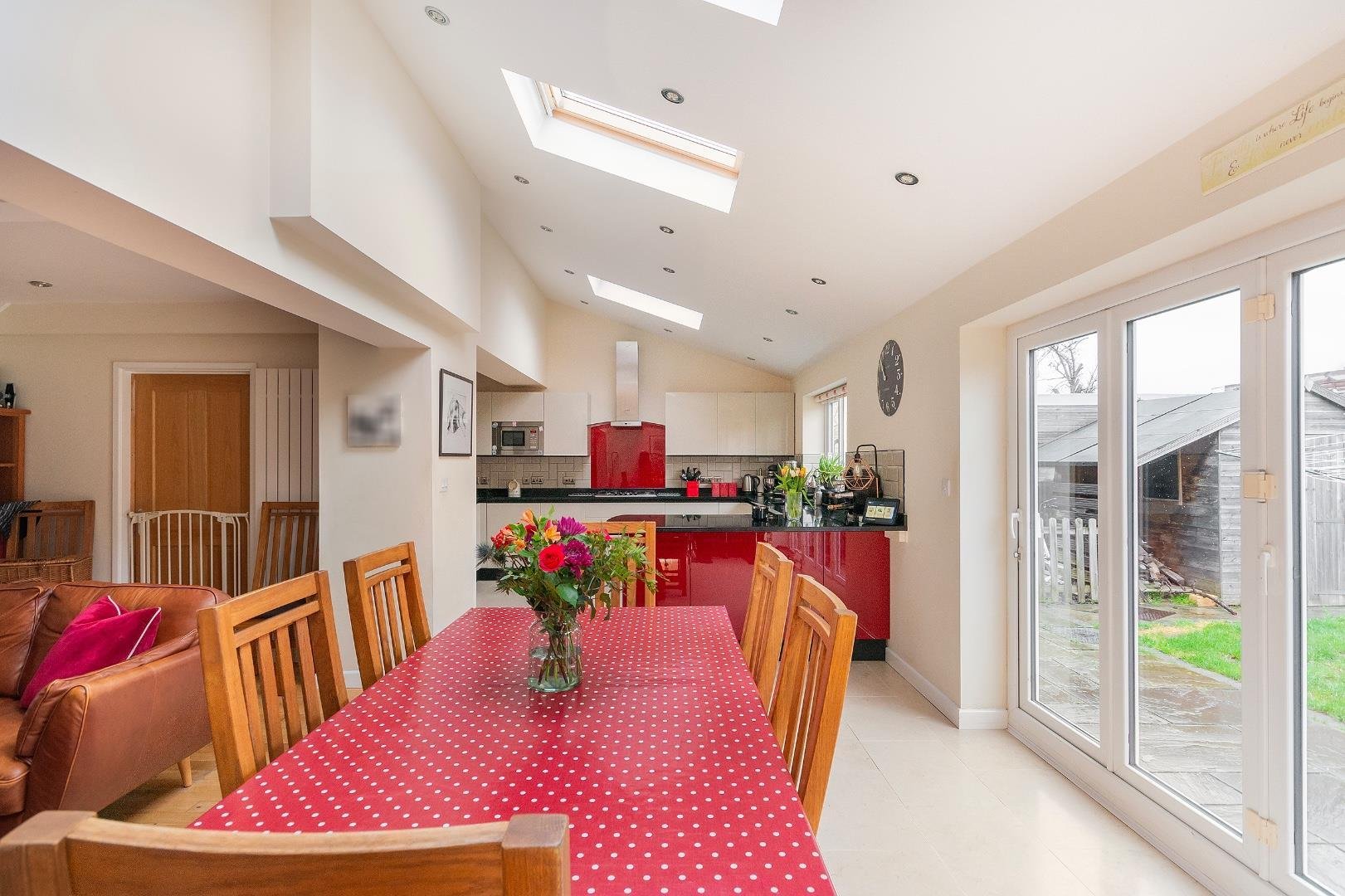 Queensholm drive downend 34455114 1 q8 dbh kitchen diner d