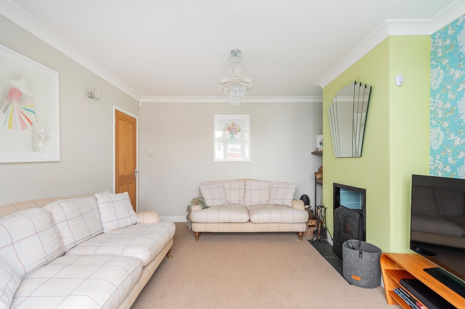 Queensholm drive downend 34455114 1 q8 dbh living room a