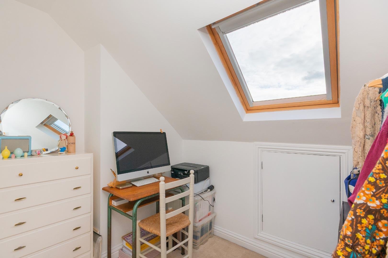 Raleigh road southville 34240969 1 r8 rse dressing room office b
