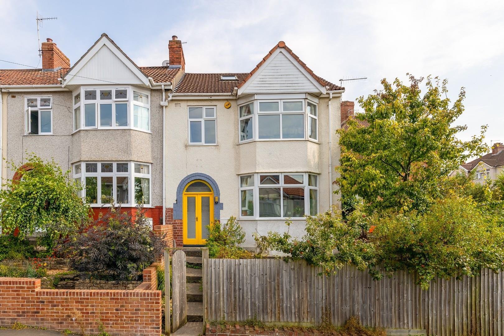 Ravenhill avenue knowle 33304976 cd7 a4071 hdr