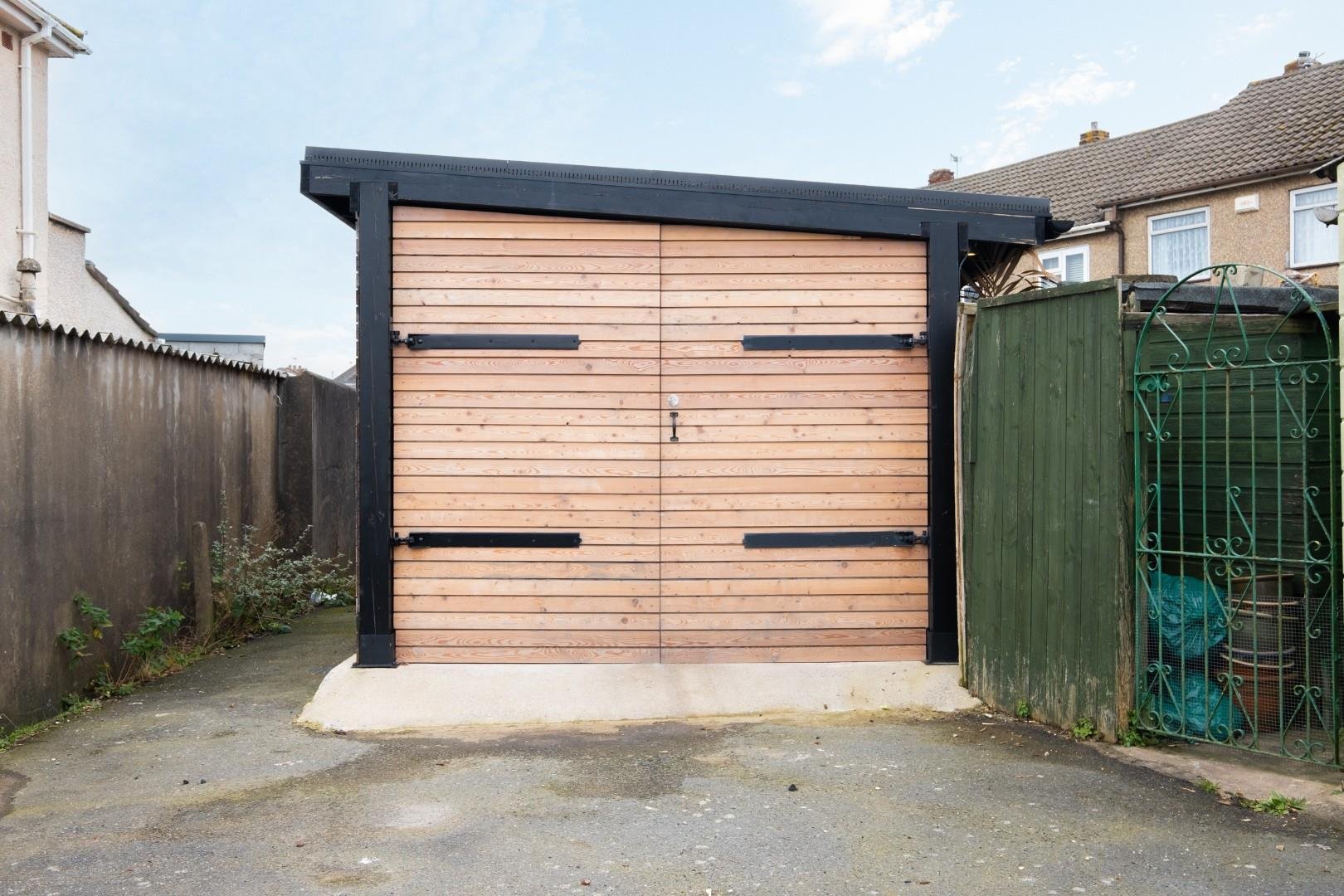 Rodney road kingswood 33671621 25 rodney road 24