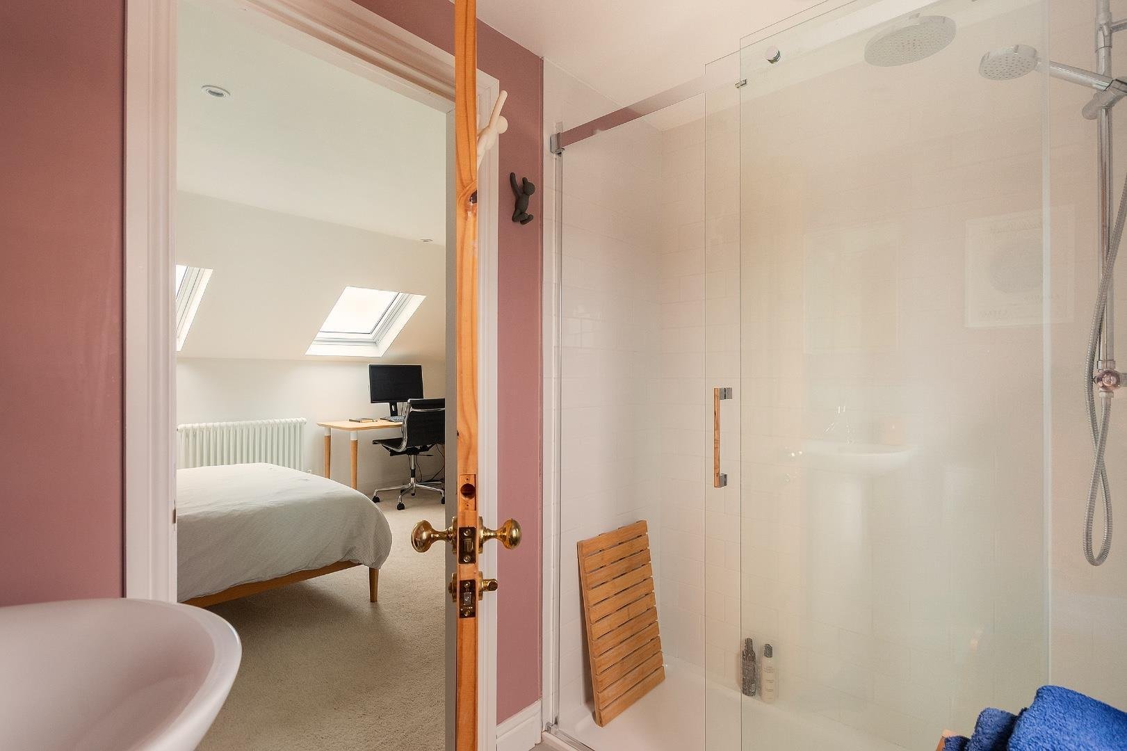Ruby street bedminster 34597231 2 r2 sbr ensuite a