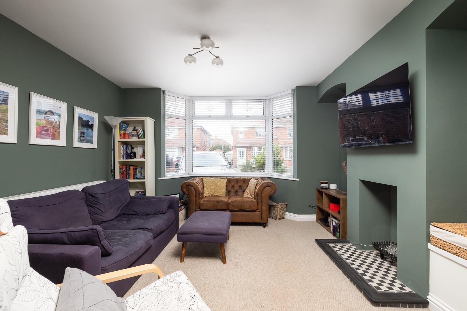 Smyth road ashton 33729896 cd7 a0657