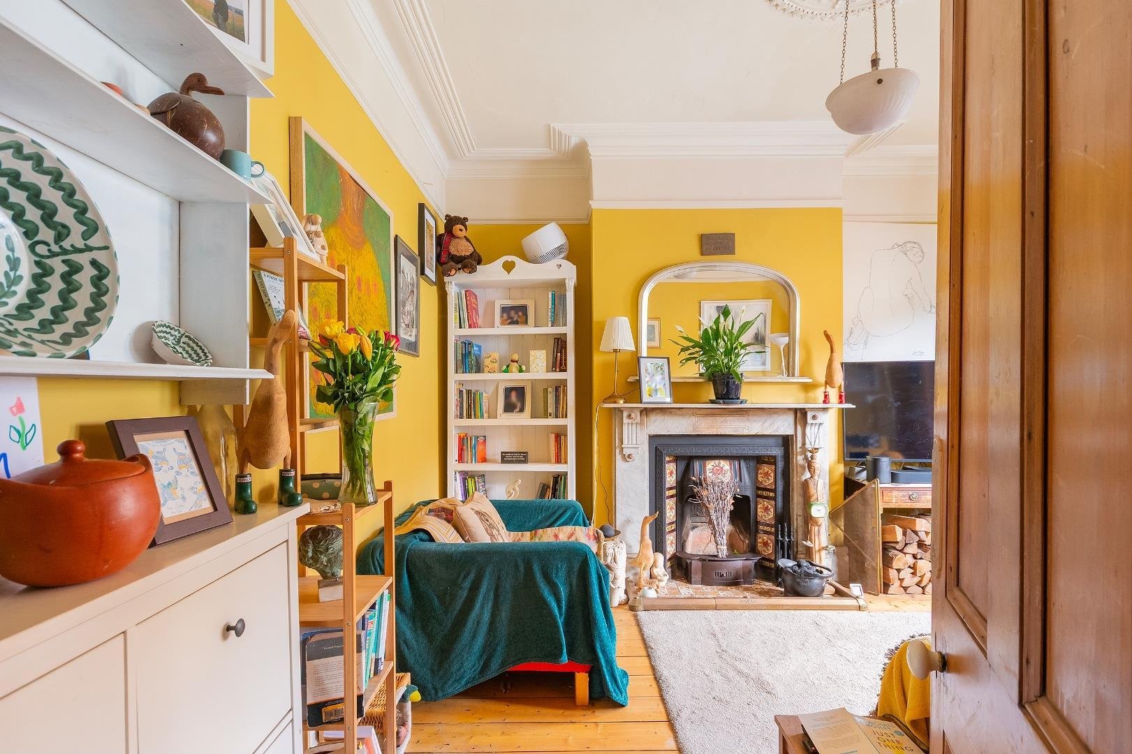 Somerset road knowle 33871760 2 s0 rke living room e