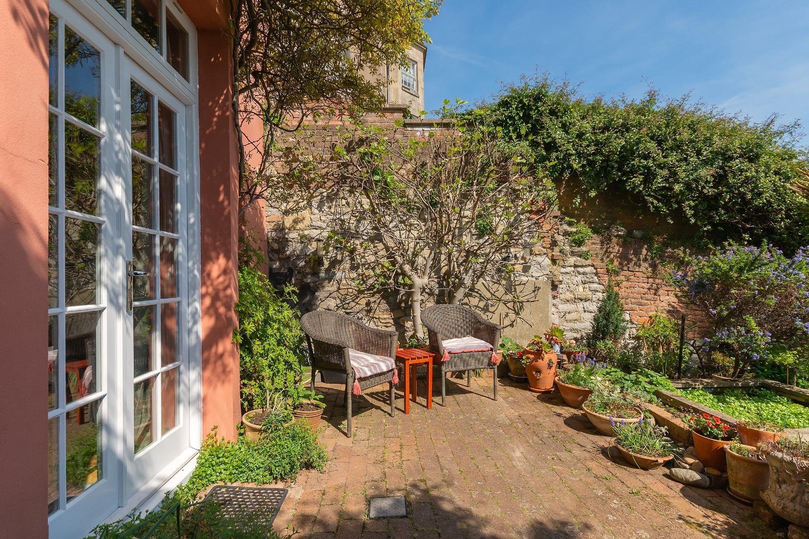 Somerset street kingsdown 33828015 1 s2 pkn garden e