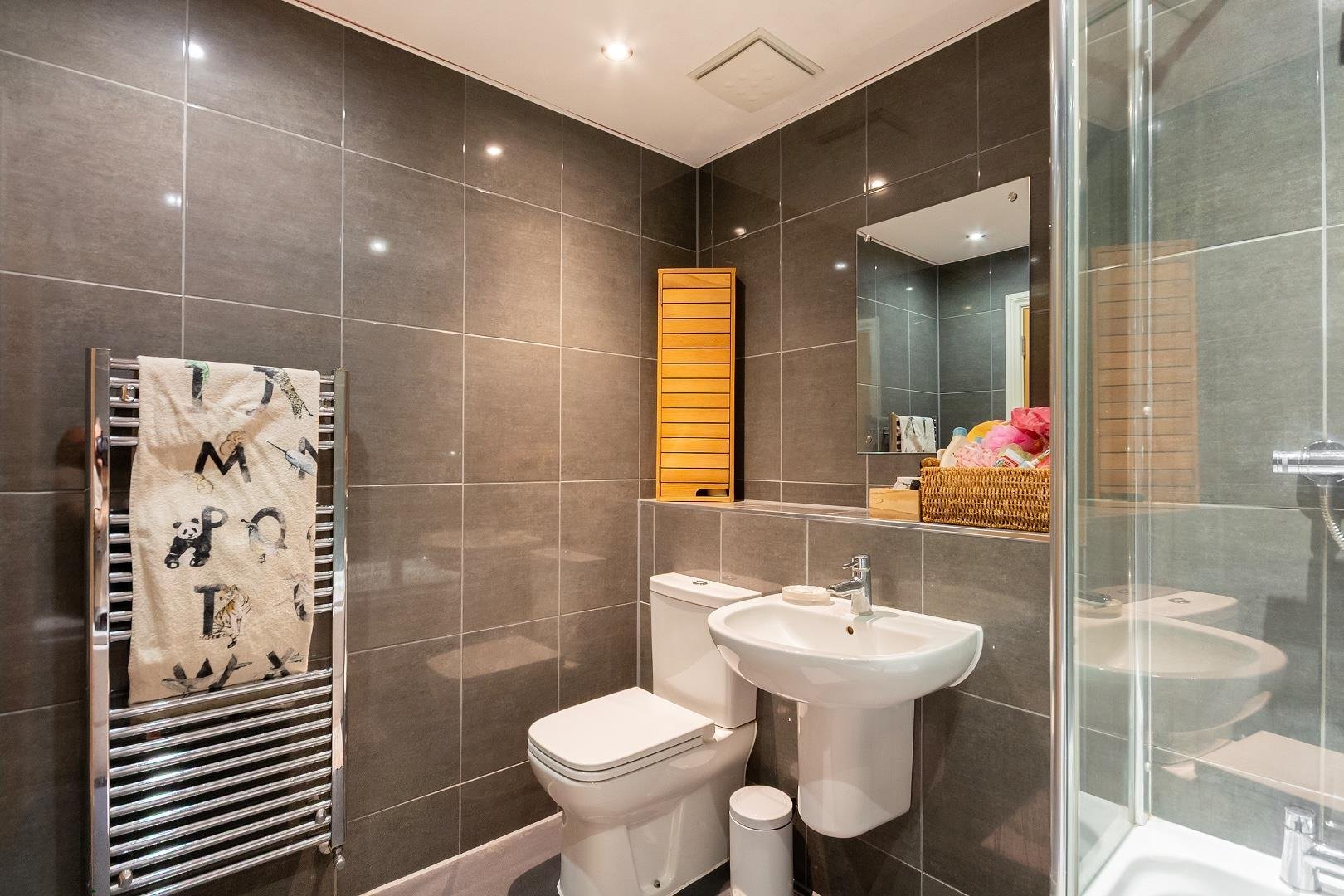 St francis road ashton 34378593 0 s7 frbr bathroom a