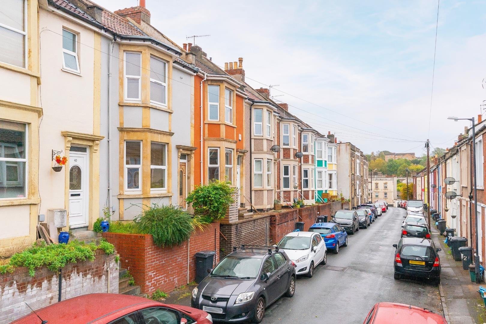 St lukes crescent totterdown 33486683 3 s6 lctn external a