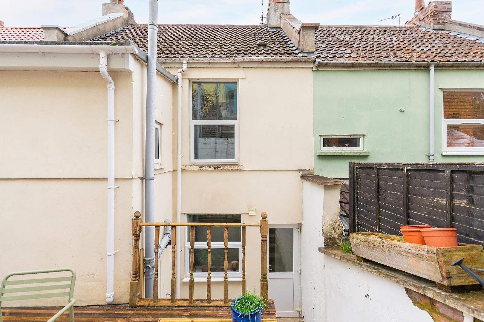 St lukes crescent totterdown 33486683 3 s6 lctn external c