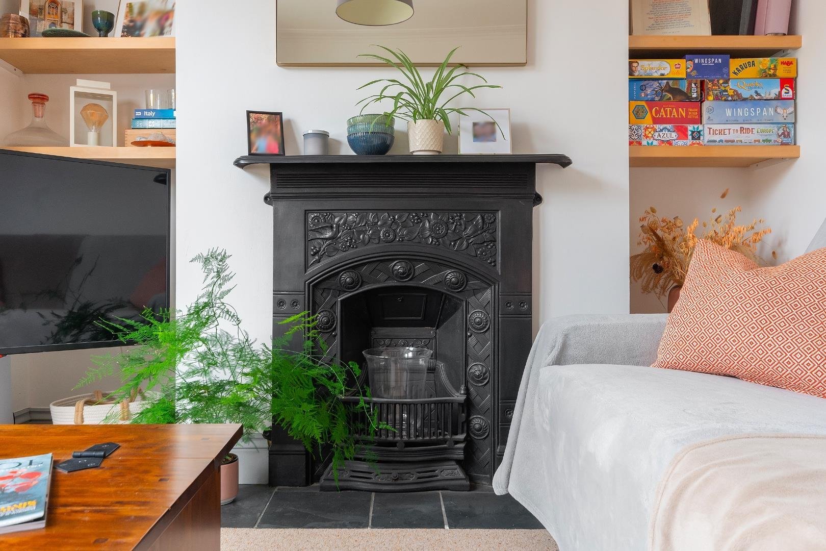 St lukes crescent totterdown 33486683 3 s6 lctn living room c