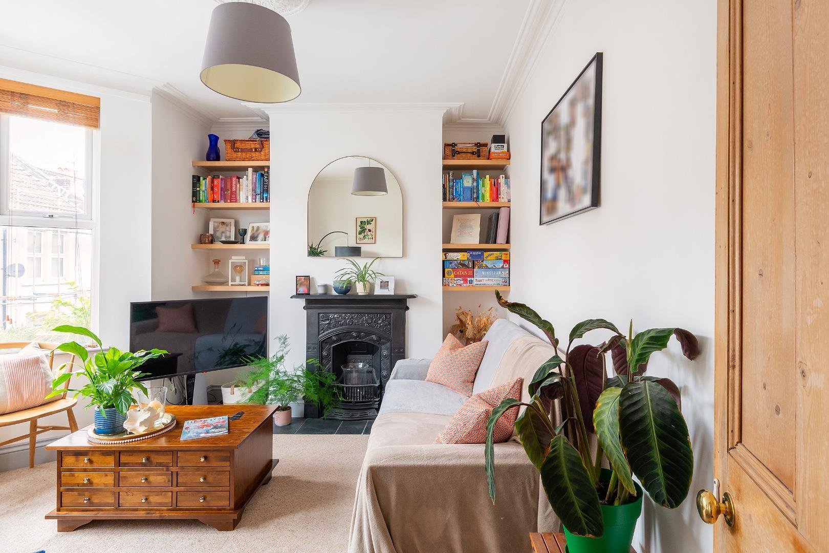 St lukes crescent totterdown 33486683 3 s6 lctn living room h