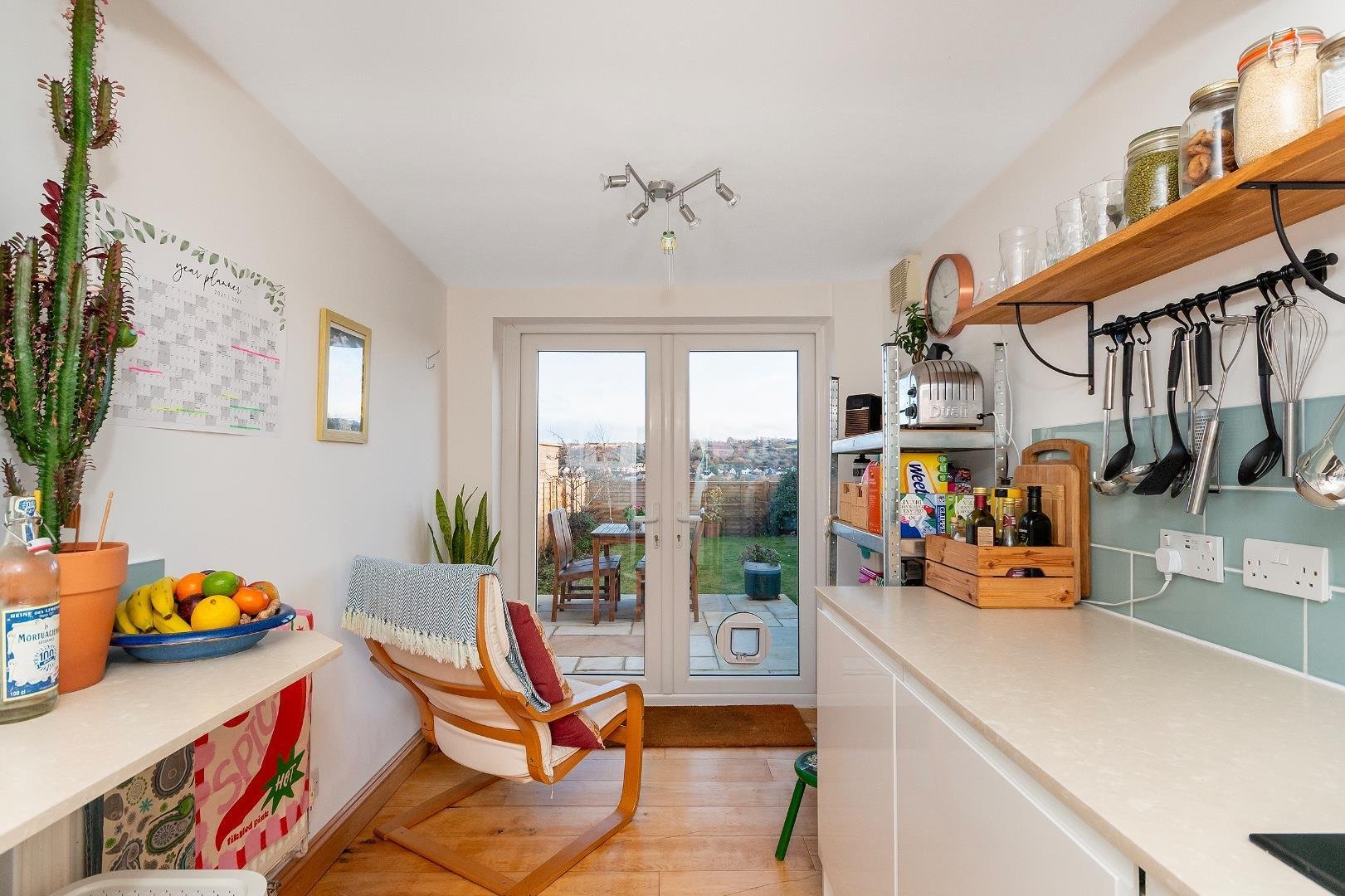 Stanley terrace bedminster 34531849 1 s8 tbr kitchen d
