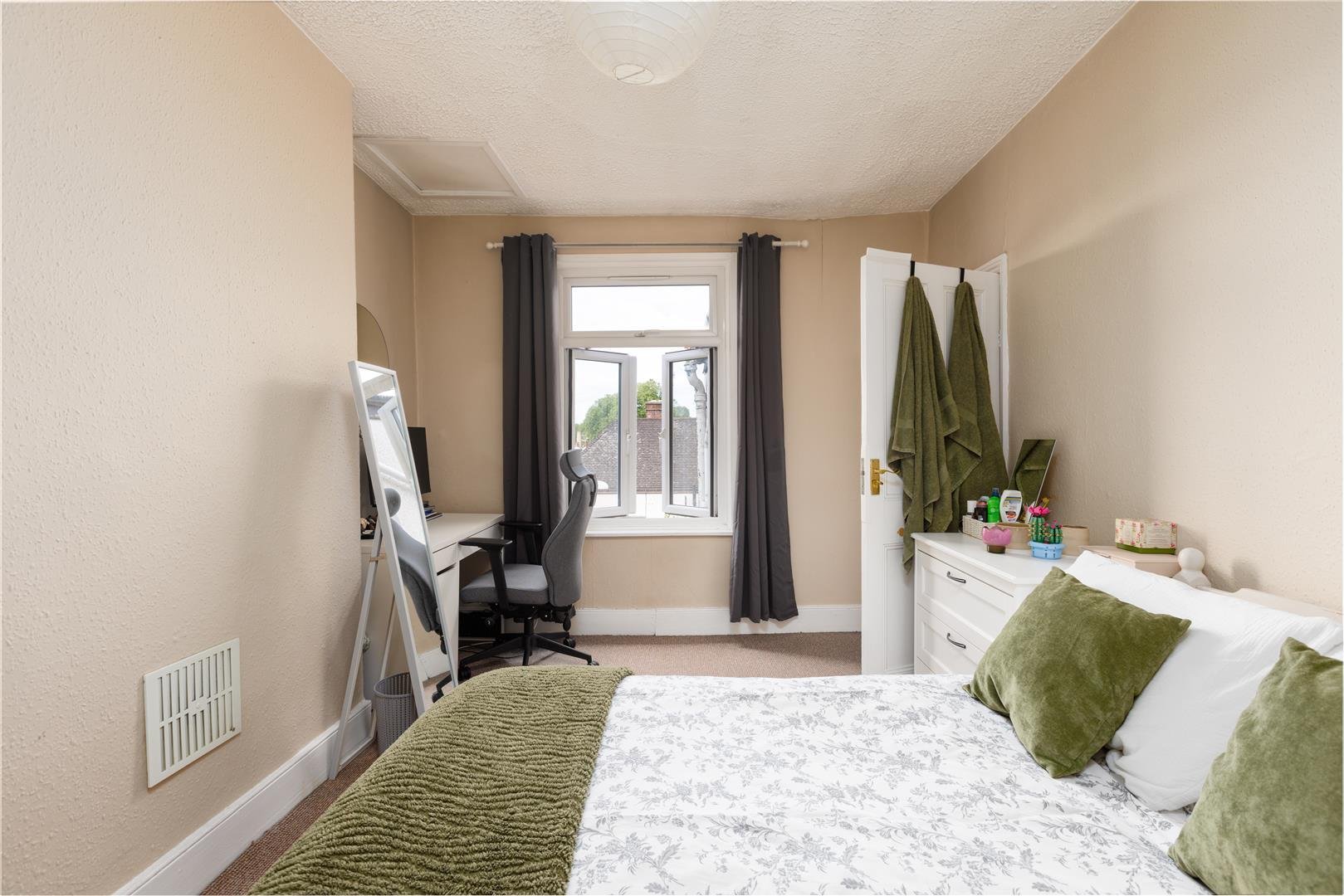 Stevens crescent totterdown 34794127 41 stevens crescent 7