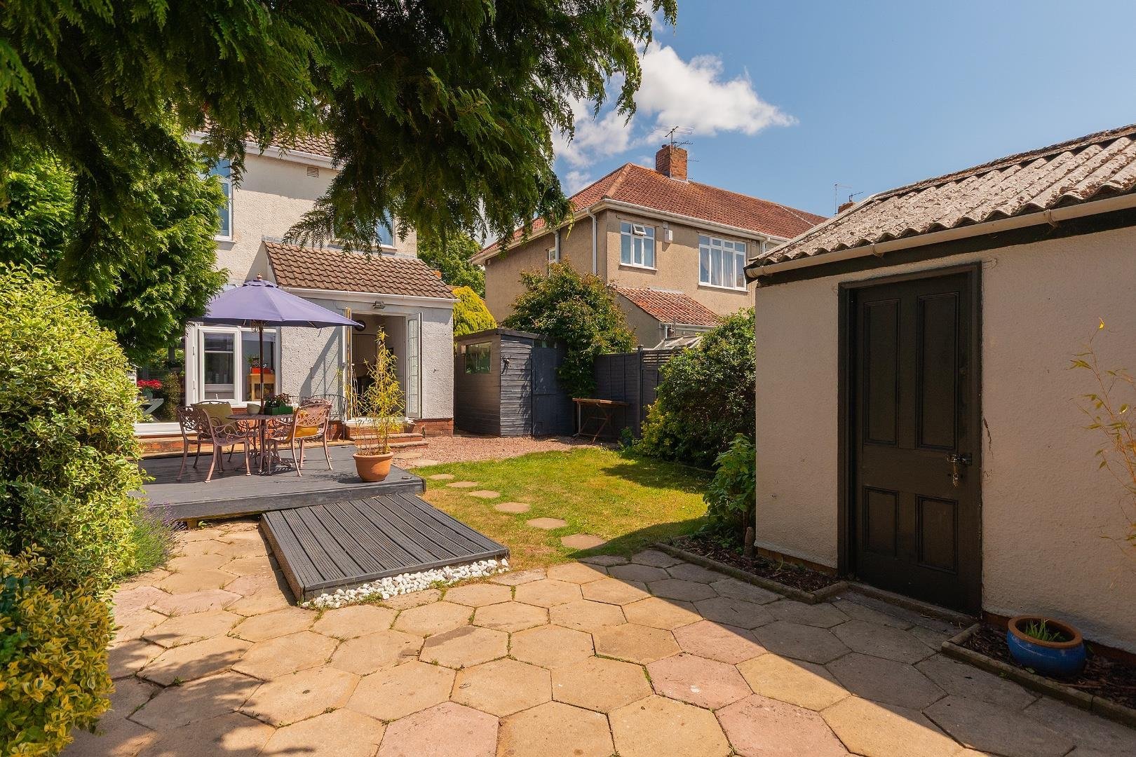 Stoneleigh crescent knowle 34164343 4 s4 rke external e