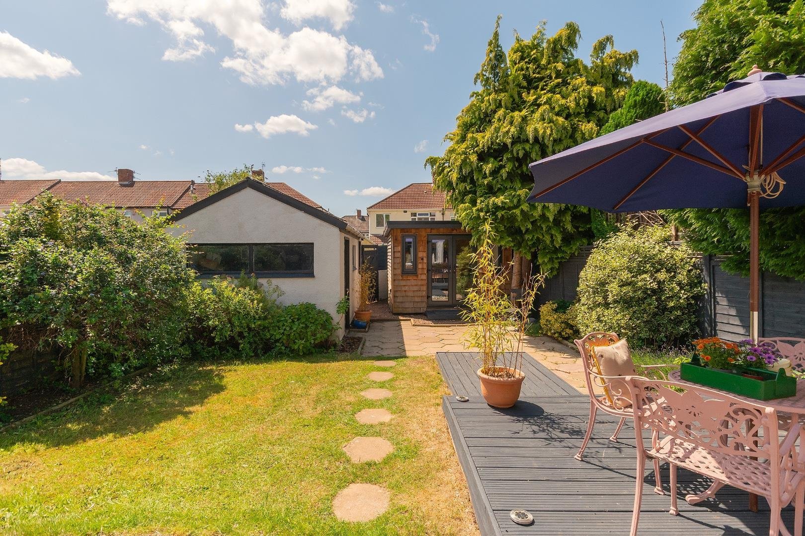 Stoneleigh crescent knowle 34164343 4 s4 rke external h