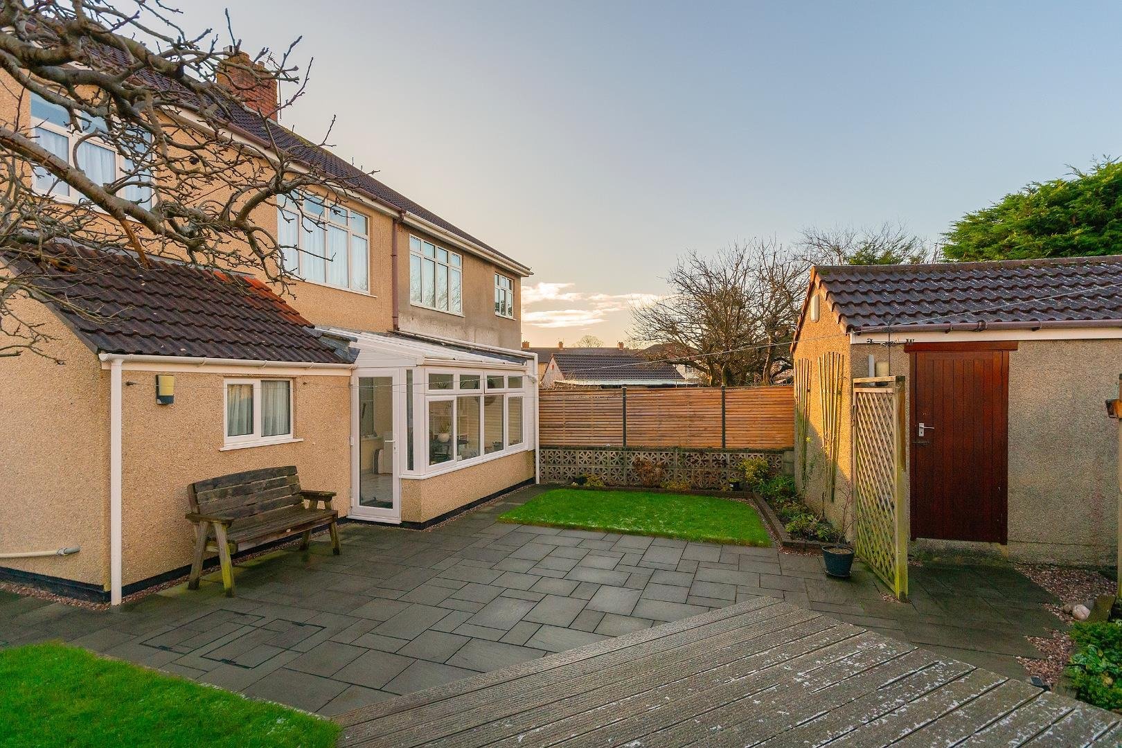 Stoneleigh walk knowle 33568777 0 s9 wke external e