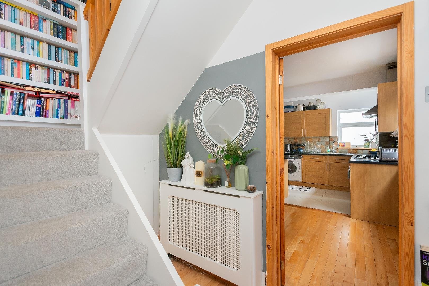 Summer hill totterdown 34262241 2 s0 htn hallway a
