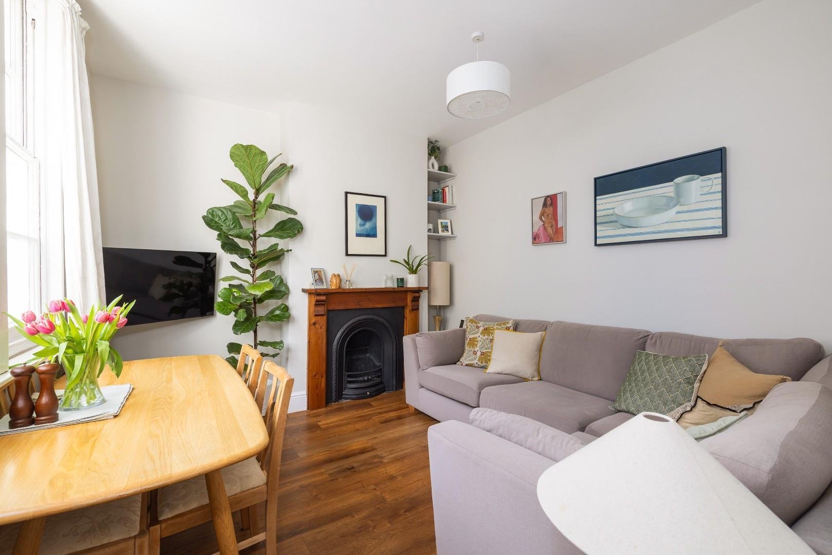 Upper cheltenham place montpelier 34576091 char0168