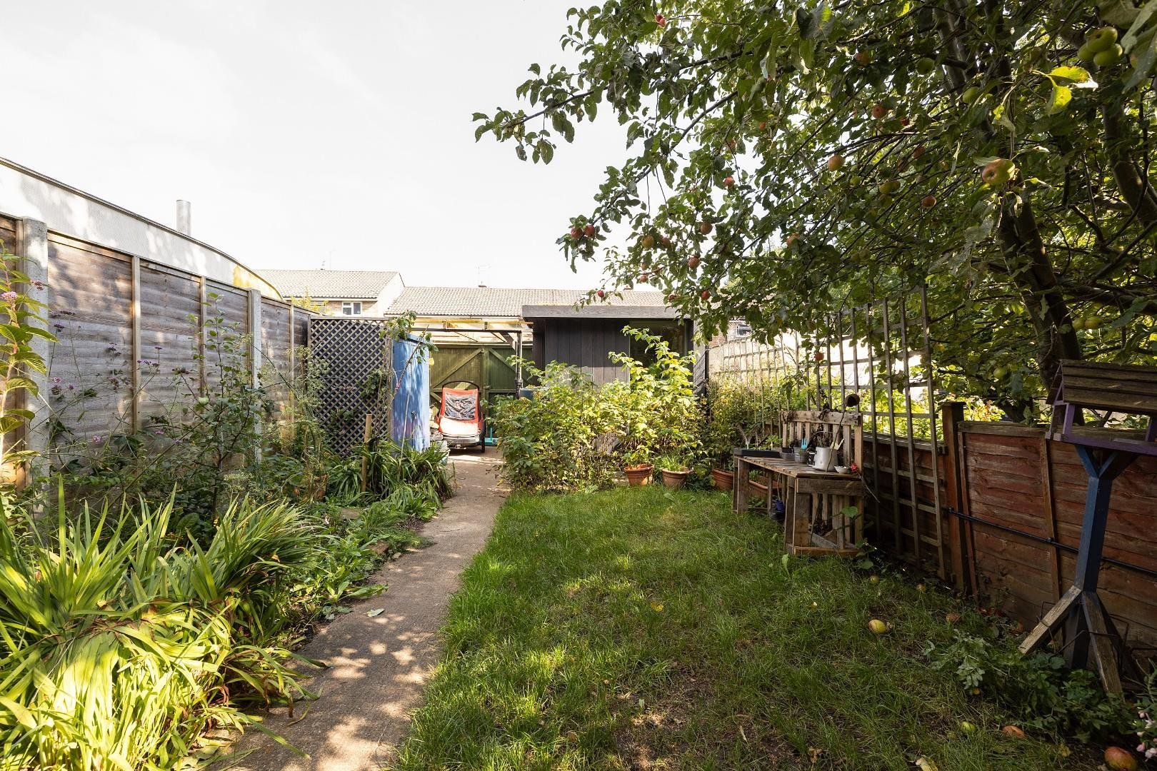 Weedon close st werburghs 34931516 weedonclose11