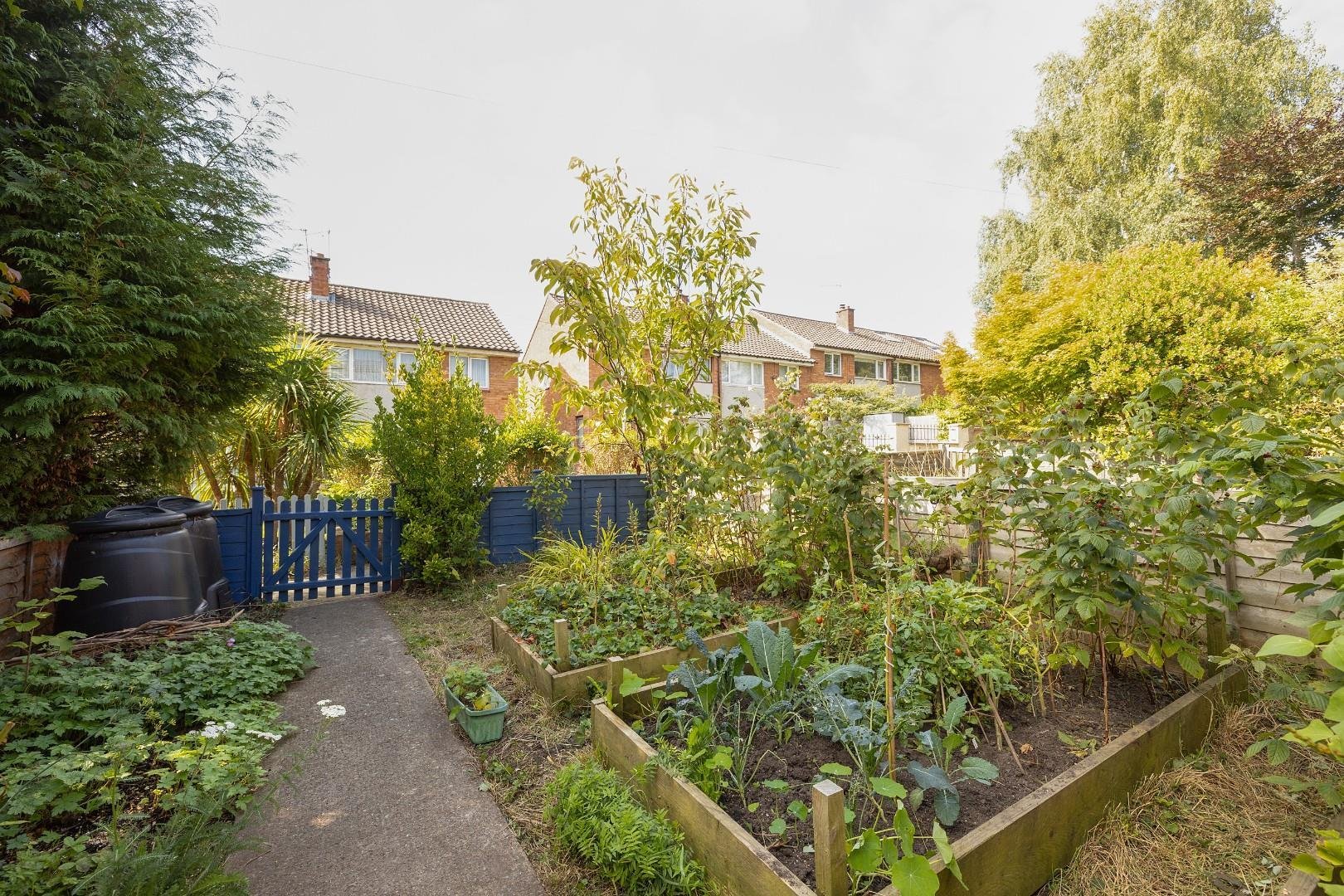 Weedon close st werburghs 34931516 weedonclose15