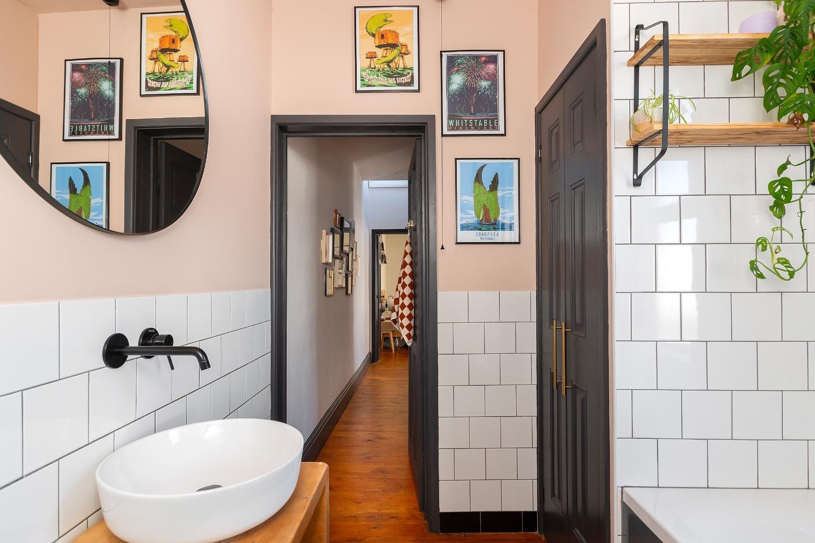 Wells street ashton gate 33733007 0 w9 san bathroom a