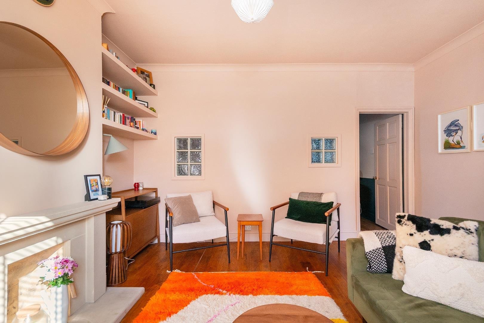 Wells street ashton gate 33733007 0 w9 san living room a