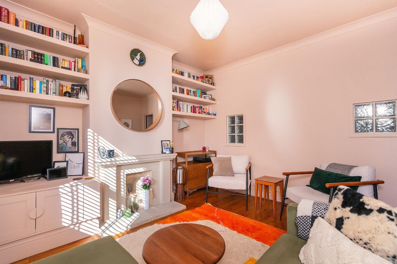 Wells street ashton gate 33733007 0 w9 san living room b