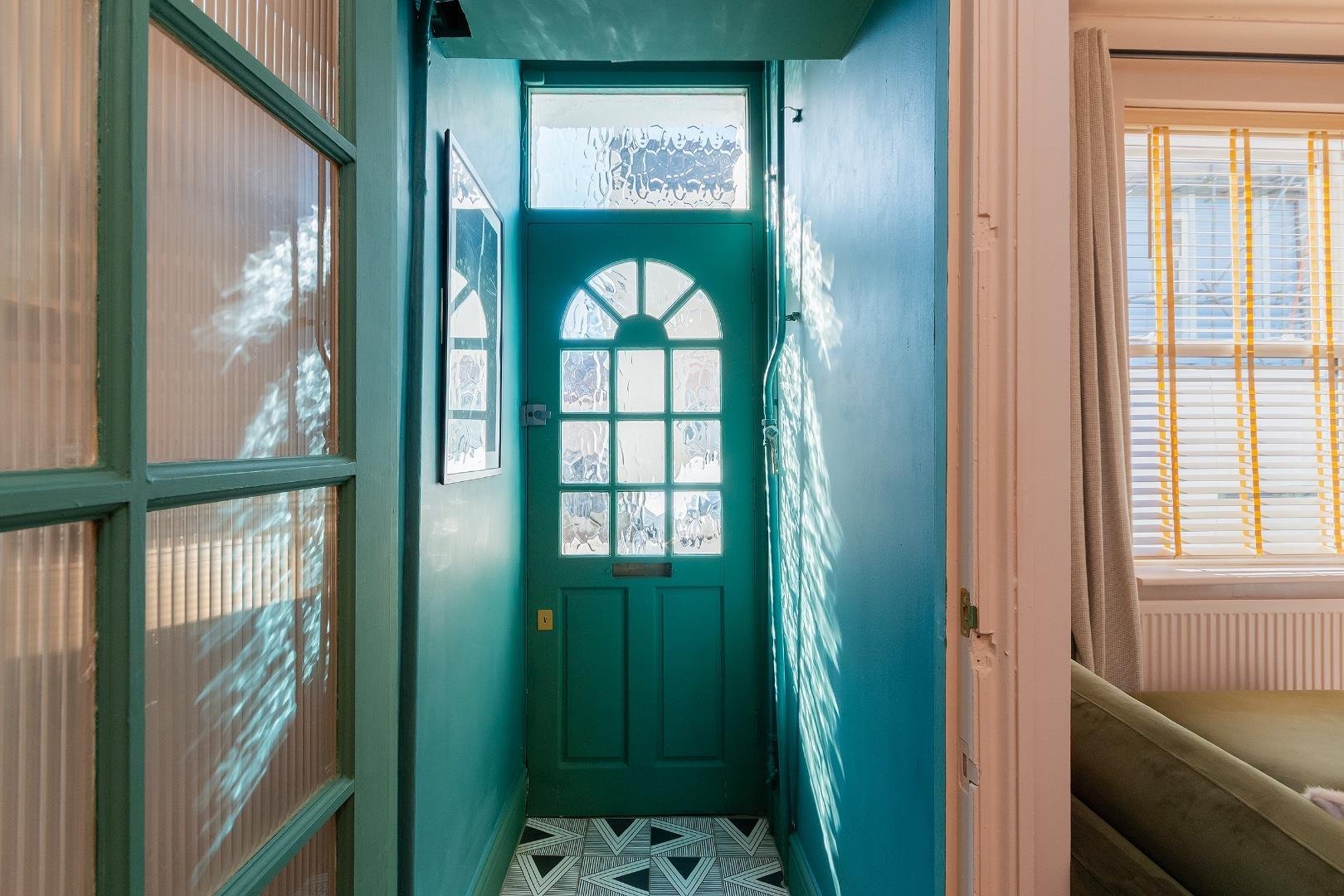 Wells street ashton gate 33733007 0 w9 san porch a